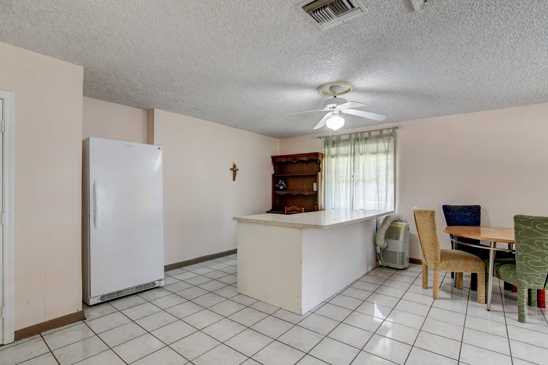 Photo of 12623 Pineacre Lane