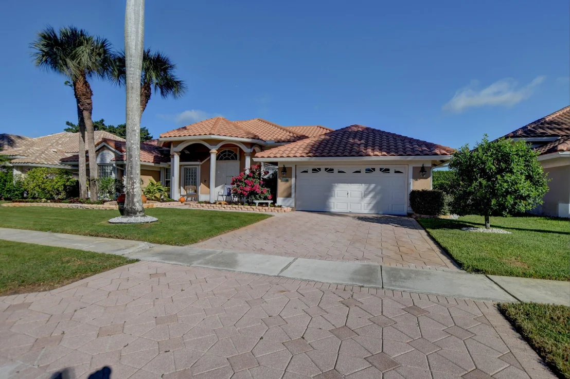 Photo of 10546 Maple Chase Drive