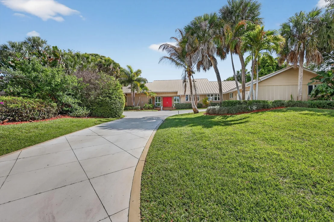 Photo of 6151 SE Winged Foot Drive