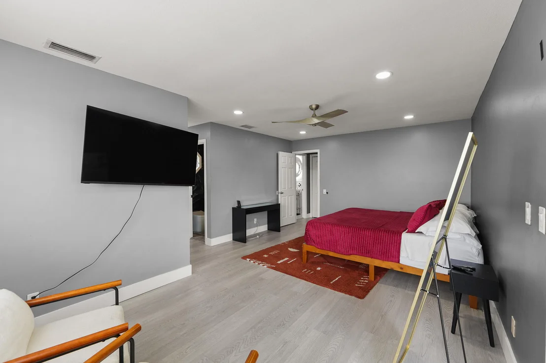 Photo of 6785 ESCONDIDA Drive