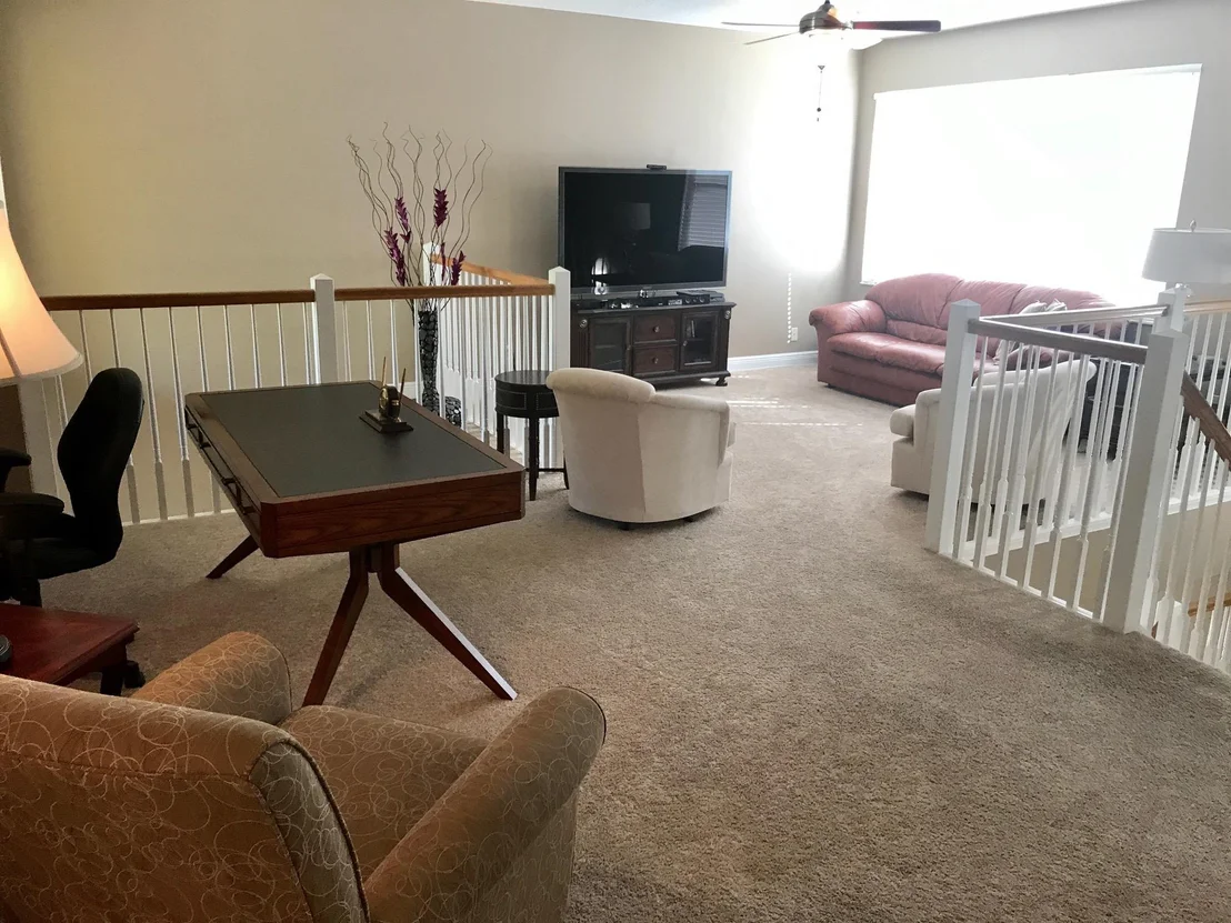 Photo of 258 Starling Lane S