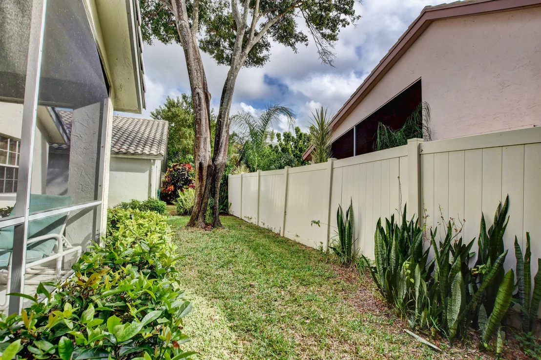 Photo of 6086 Bay Isles Drive