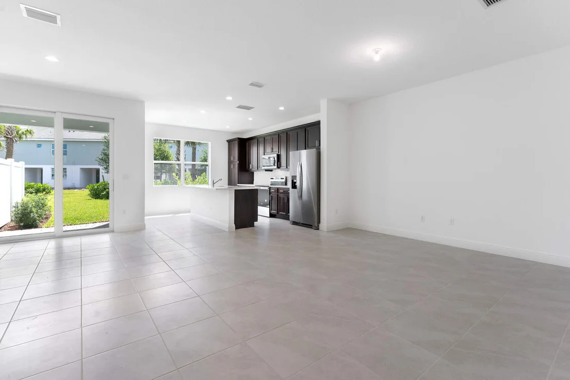 Photo of 552 Sanderling Circle