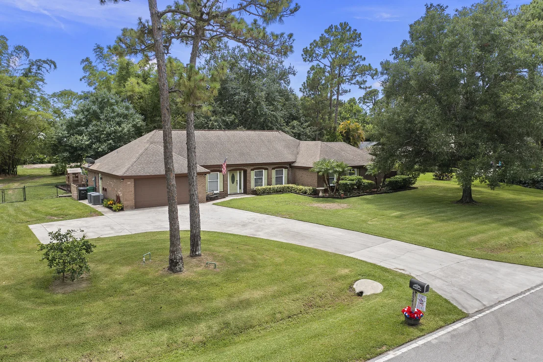 Photo of 8521 Hidden Pines Road