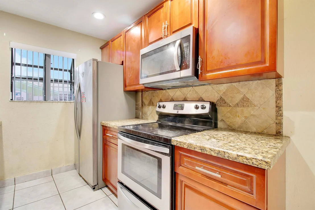 Photo of 611 Angler Drive