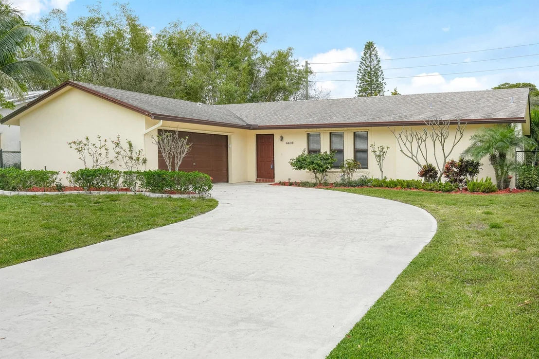 Photo of 4409 Colette Drive