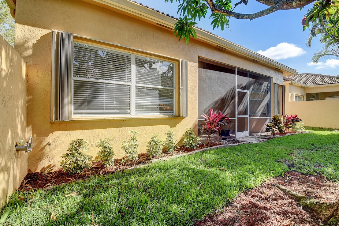Photo of 7116 Demedici Circle