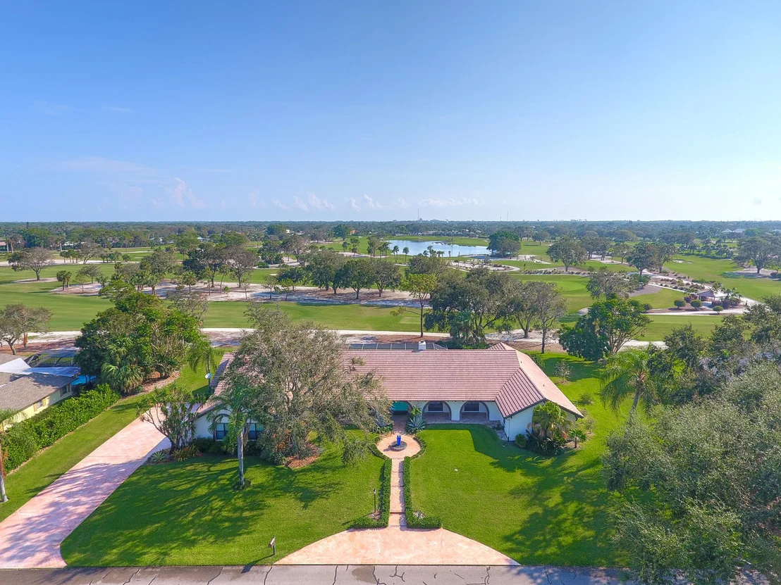 Photo of 160 SE Turtle Creek Drive