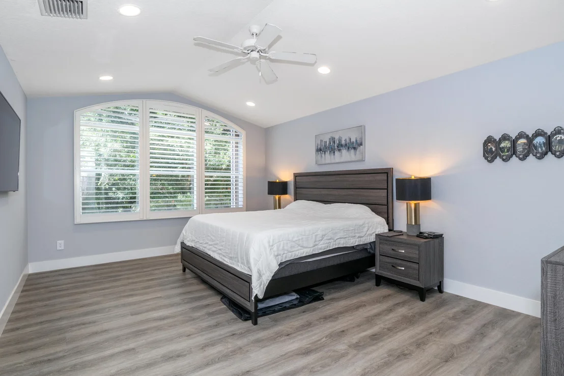 Photo of 4895 N Classical Boulevard