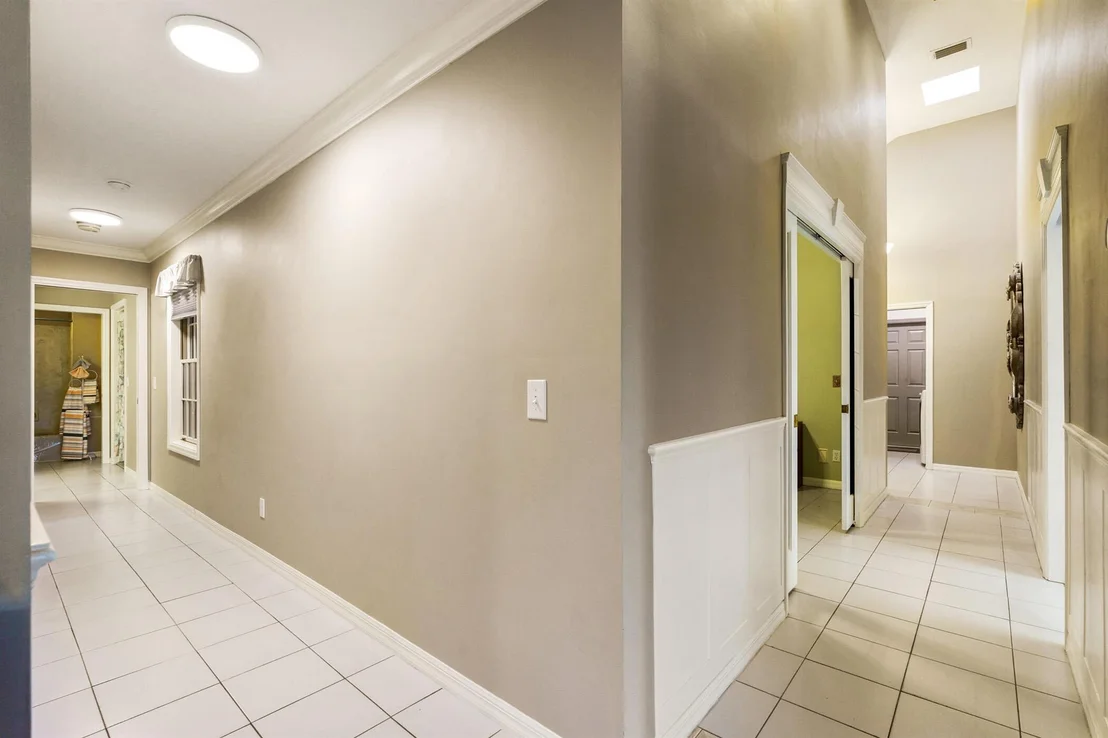 Photo of 420 Sopwith Drive