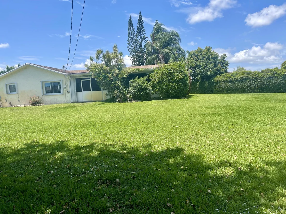 Photo of 4382 Marlin Street