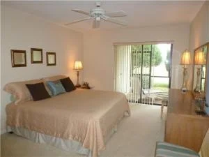 Photo of Unit C at 1141 Keystone Drive