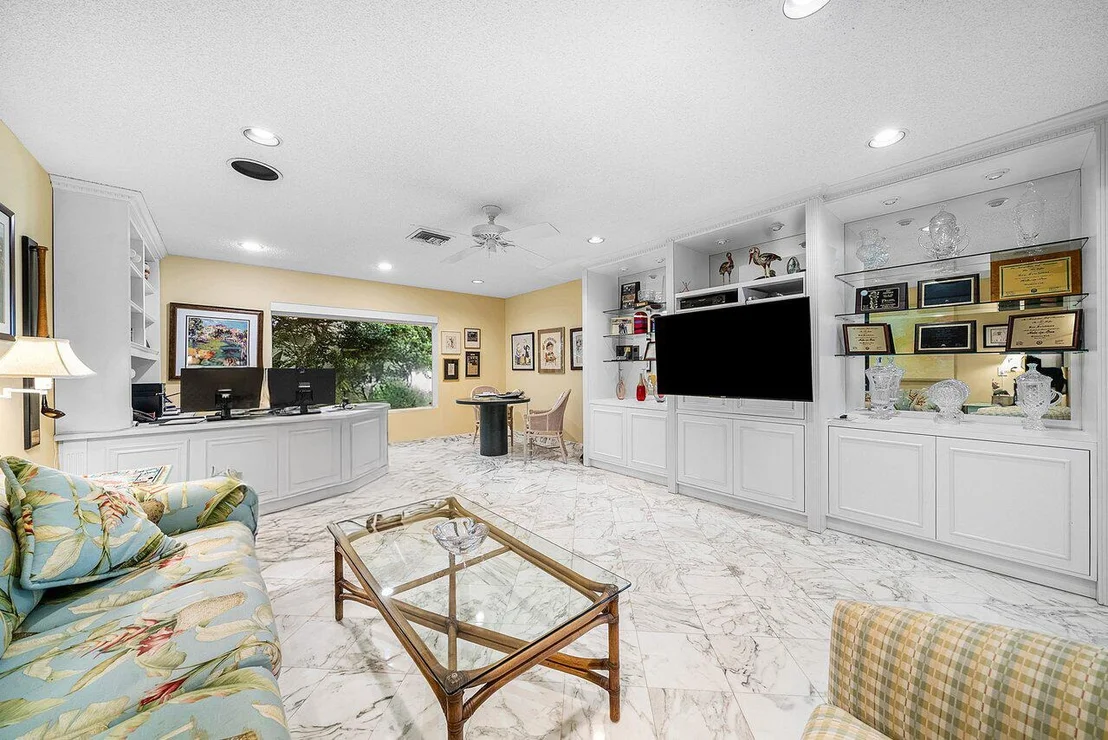 Photo of 4705 Tree Fern Drive
