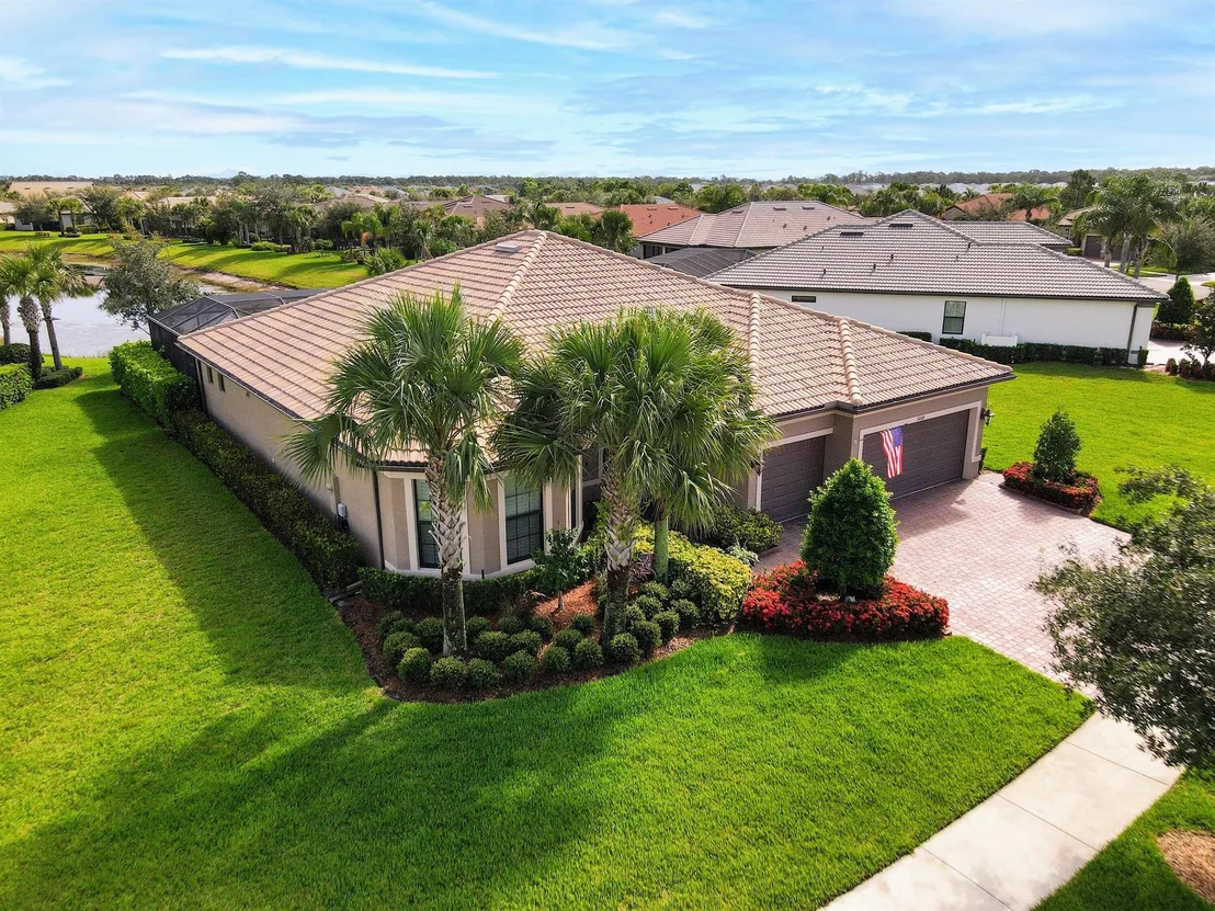 Photo of 5068 Pendelton Square