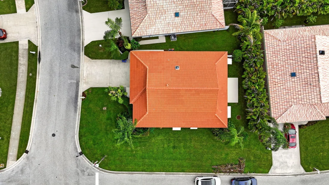 Photo of 6193 SE WINDSONG Lane