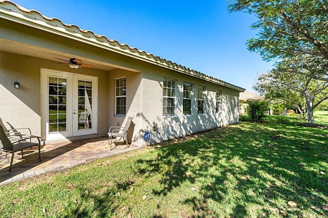 Photo of 10576 Longleaf Lane