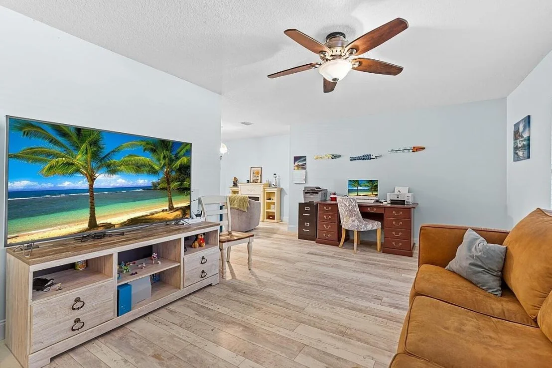 Photo of 2801 Grove Drive