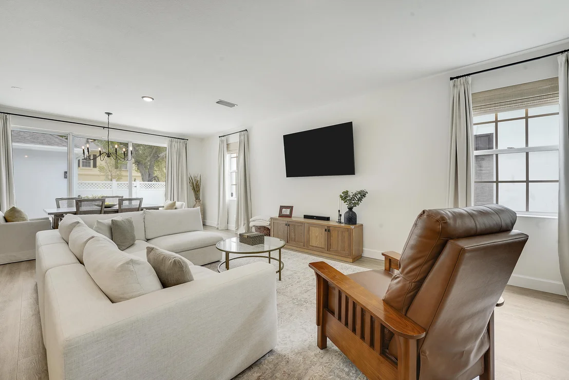 Photo of 123 Date Palm Drive