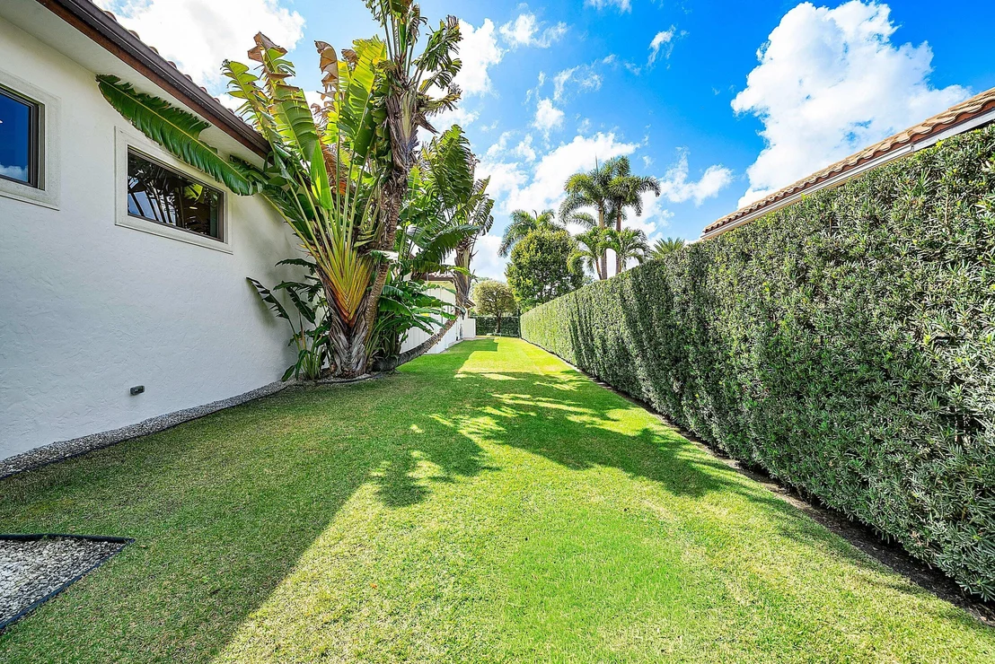 Photo of 1920 Flagler Estates Drive
