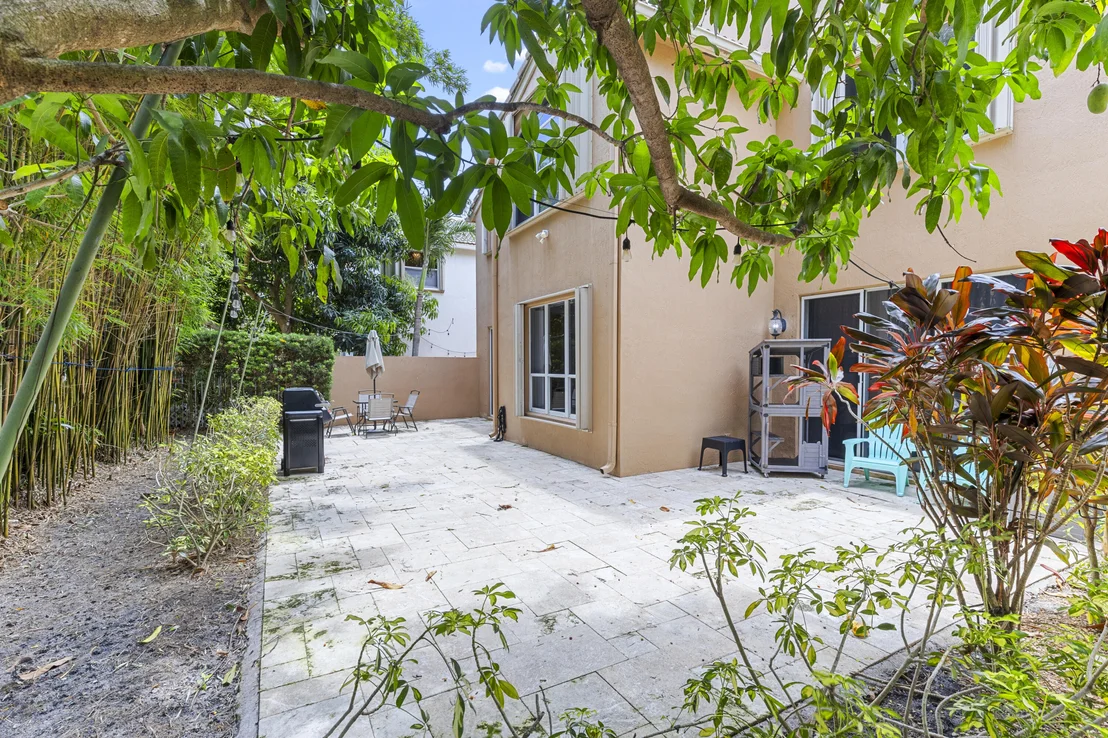 Photo of 4795 S Classical Boulevard