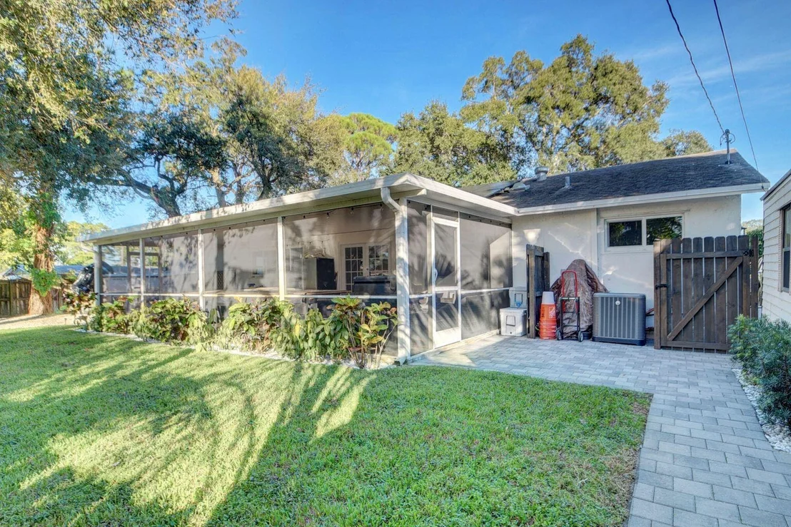 Photo of 7665 3rd Terrace