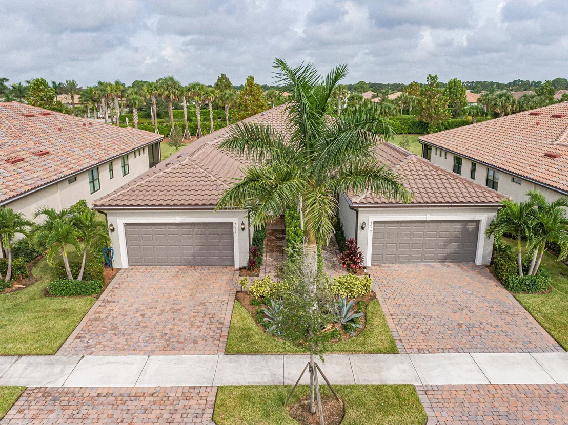 Photo of 4015 Basket Oak Circle