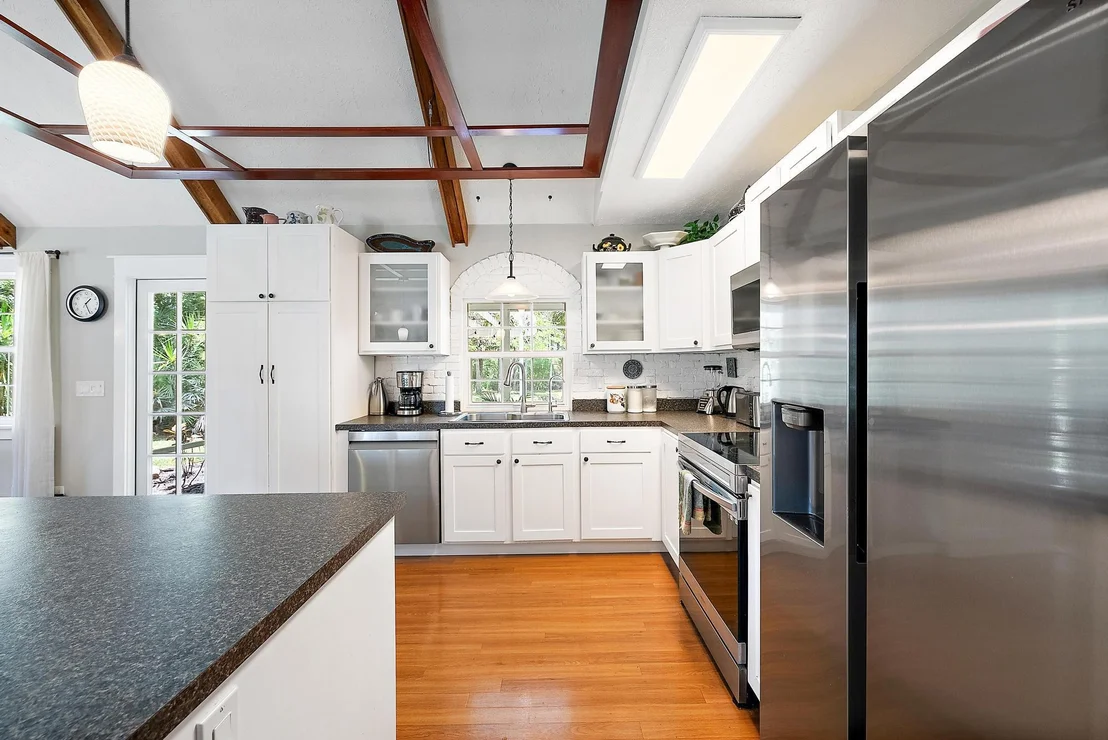 Photo of 15244 96th Street N