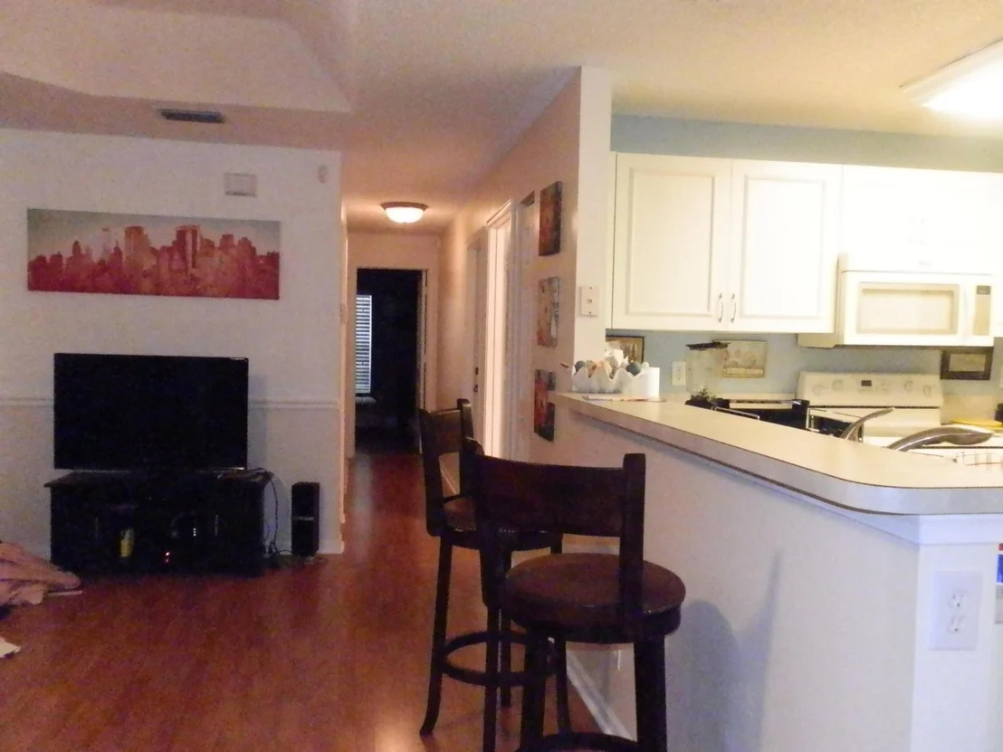 Photo of 3356 Commodore Court