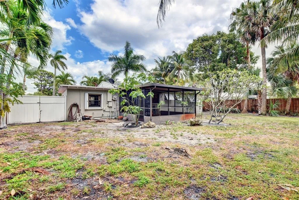 Photo of 719 Snowden Drive