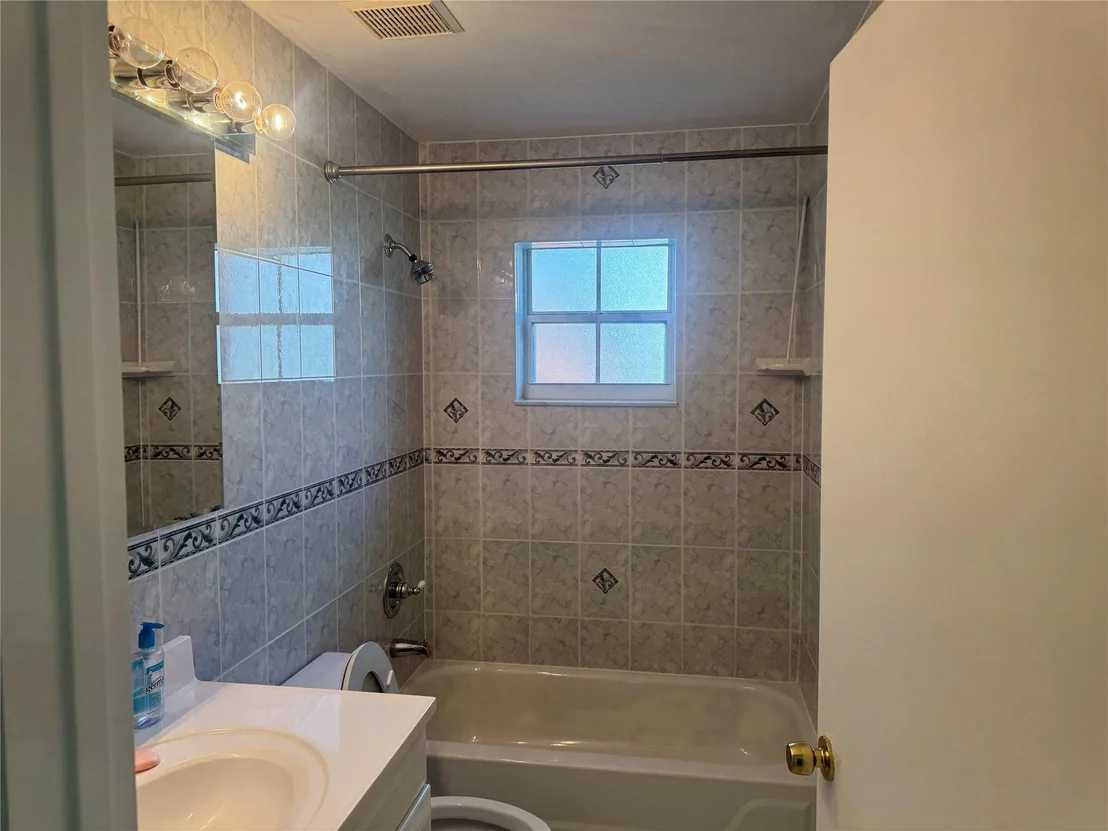 Photo of 7940 Sandy Pointe Drive
