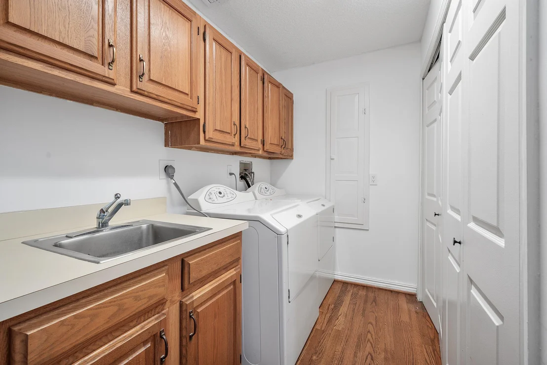Photo of 3235 Hyde Circle