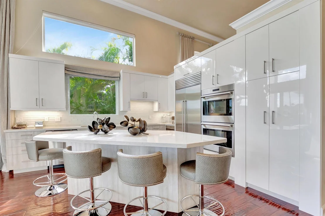 Photo of 4162 NW Briarcliff Circle