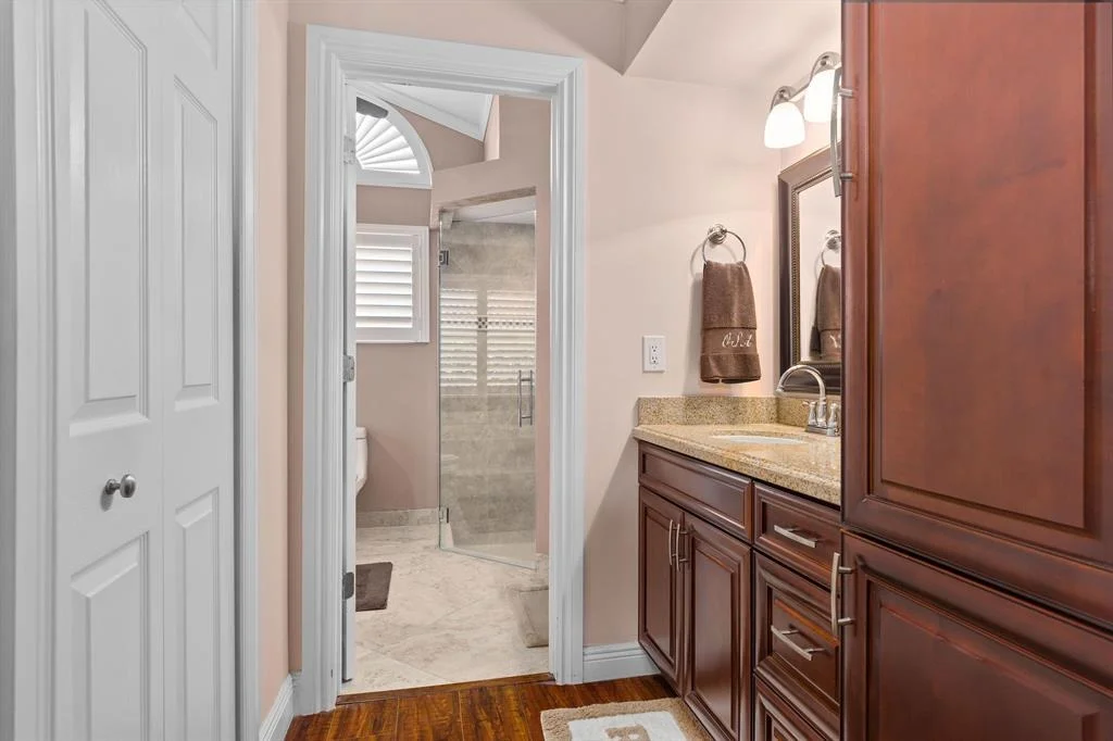 Photo of 10123 Canoe Brook Circle
