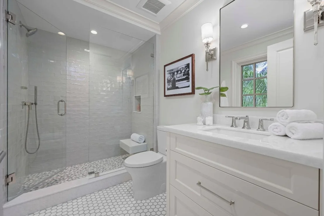 Photo of 433 Antigua Lane