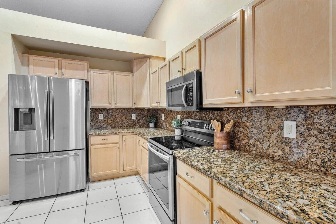 Photo of 5536 Grande Palm Circle