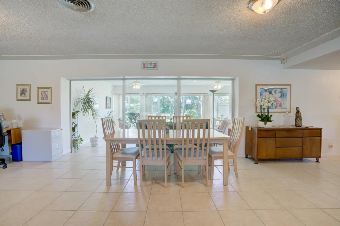 Photo of 452 Date Palm Drive