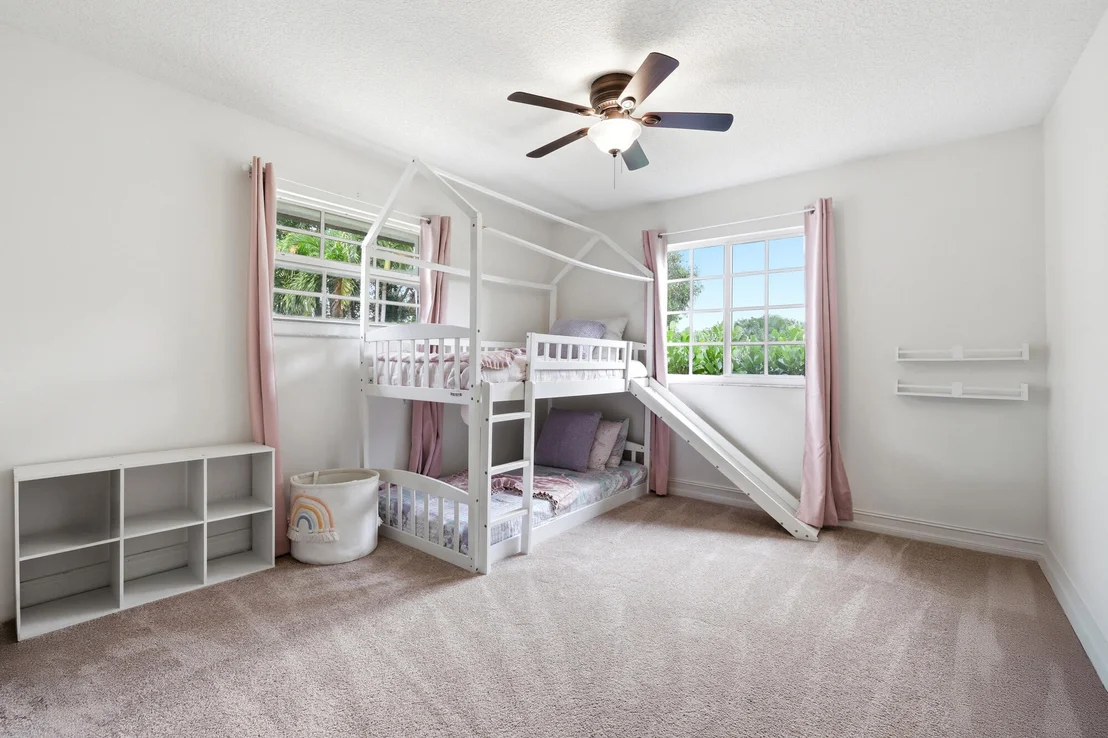 Photo of 785 Cindy Drive