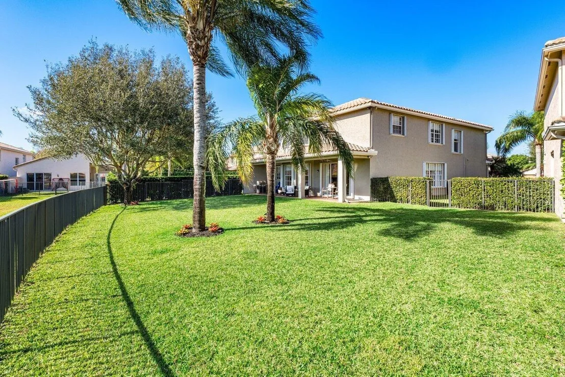 Photo of 8562 Shallowbrook Cove
