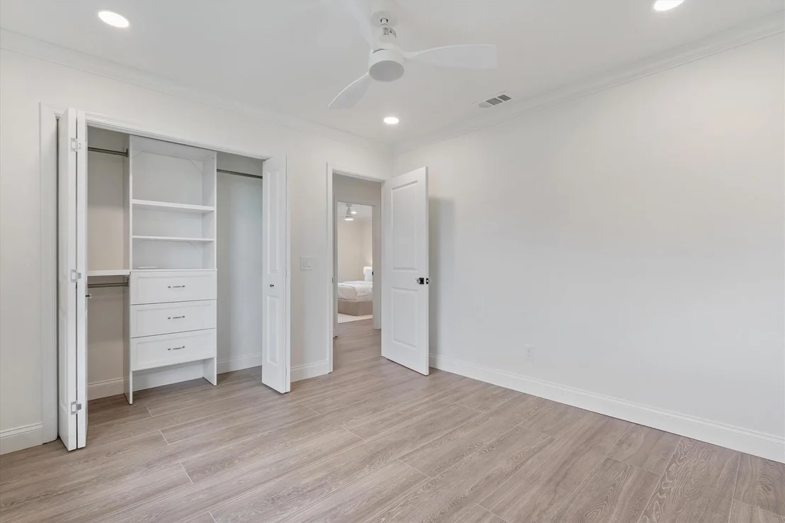 Photo of 1395 Pine Valley Drive