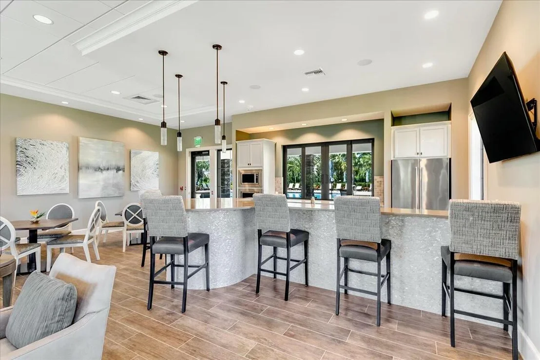 Photo of 4801 Chantilly Road