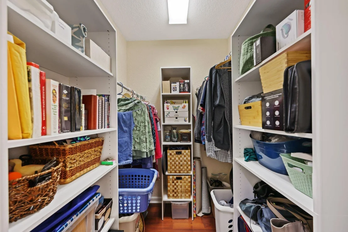 Photo of 4382 Colony View Drive