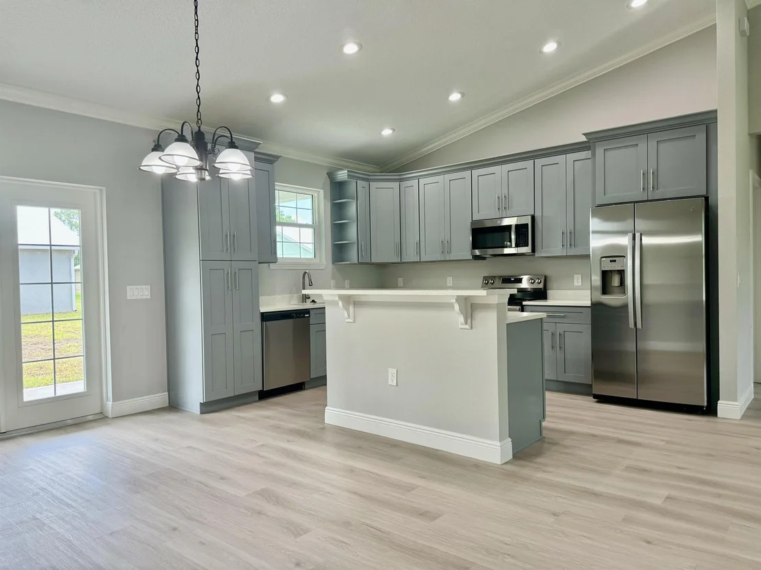 Photo of 581 SE 36th Terrace