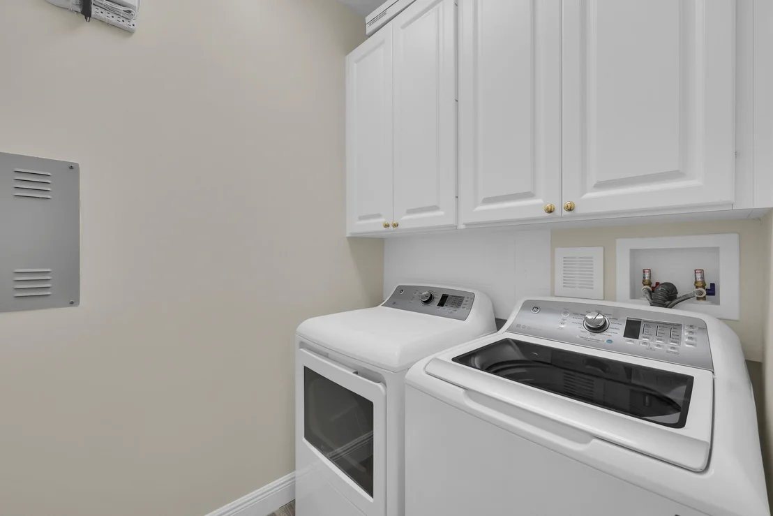 Photo of 325 Sweet Bay Circle