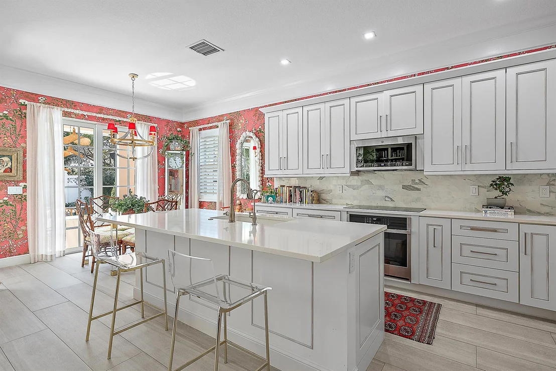 Photo of 1170 Tropical Drive