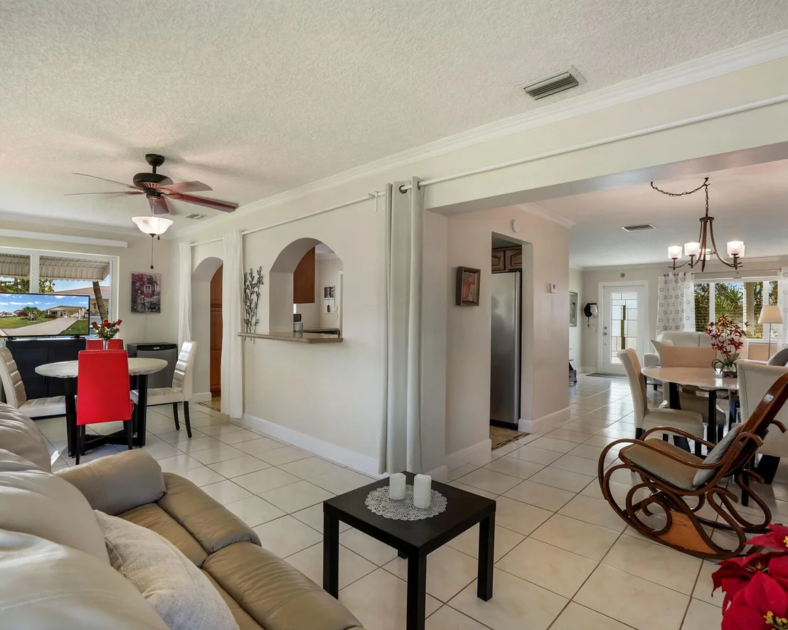 Photo of 4712 Mainland Drive