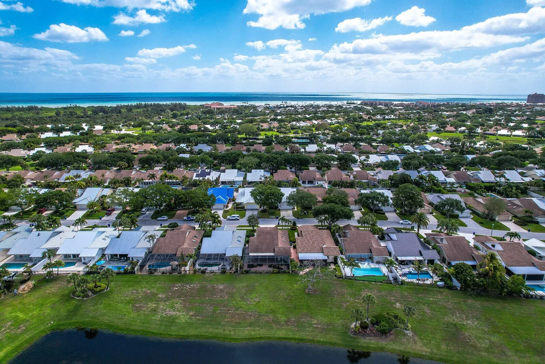 Photo of 232 E River Park Drive