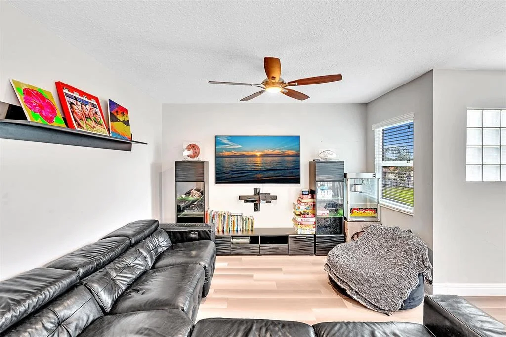 Photo of 6810 Portside Drive