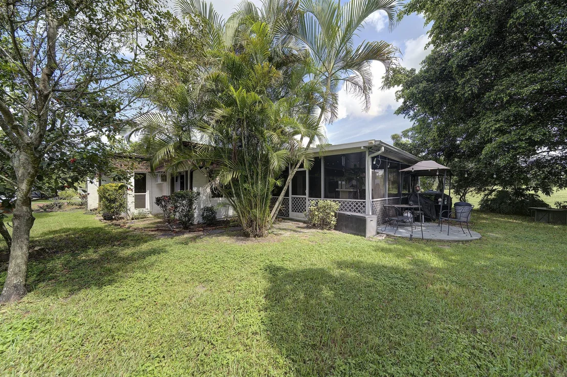 Photo of 5502 Mulberry Drive