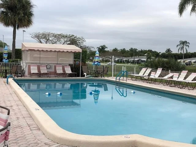 Photo of Unit B at 360 High Point Boulevard