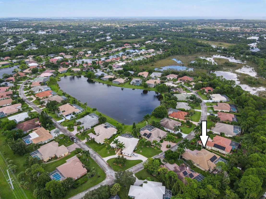 Photo of 7851 SE Double Tree Drive